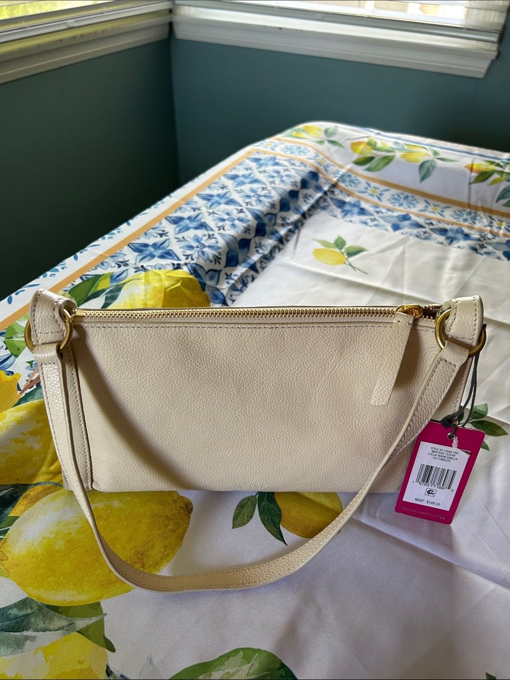 NWT Vince Camuto Cream Pebbled Leather Shoulder Bag Gold Hardware. $148 retail - Picture 2 of 3